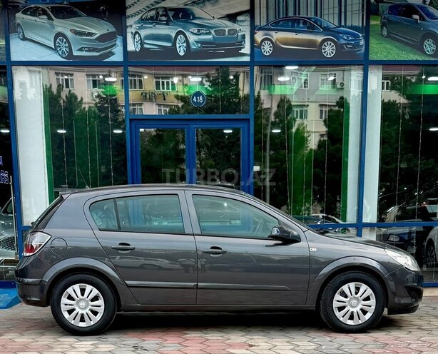 Opel Astra 2009, 263,000 km - 1.4 l - Sumqayıt