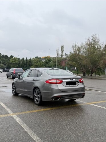 Ford Fusion (North America) 2013, 369,274 km - 2.5 л - Bakı
