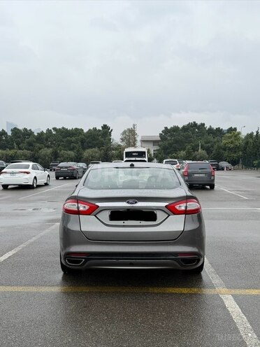 Ford Fusion (North America) 2013, 369,274 km - 2.5 л - Bakı