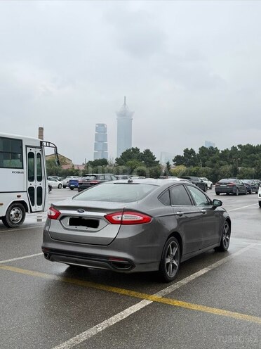 Ford Fusion (North America) 2013, 369,274 km - 2.5 л - Bakı