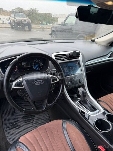 Ford Fusion (North America) 2013, 369,274 km - 2.5 л - Bakı
