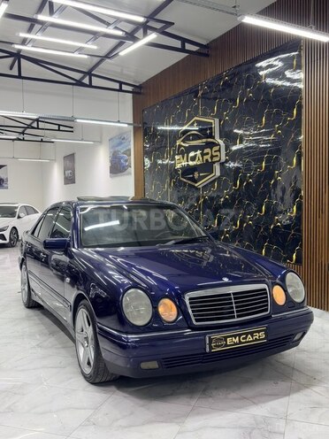 Mercedes E 240 1999, 450,000 km - 2.4 l - Bakı