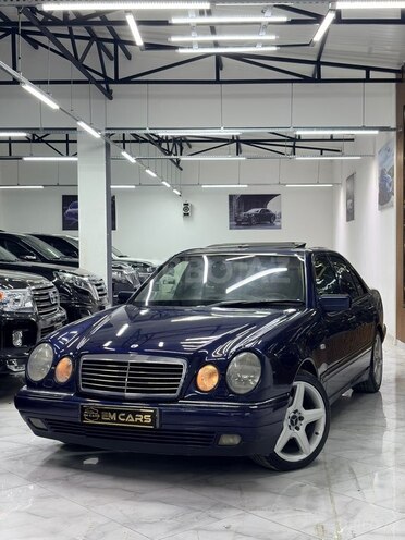 Mercedes E 240 1999, 450,000 km - 2.4 l - Bakı