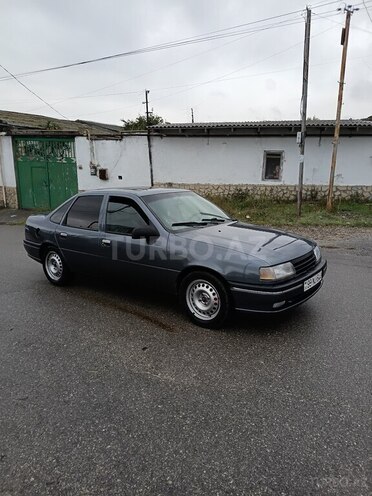 Opel Vectra 1994, 300,000 km - 2.0 l - Bakı
