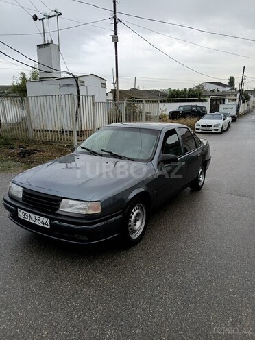Opel Vectra 1994, 300,000 km - 2.0 l - Bakı