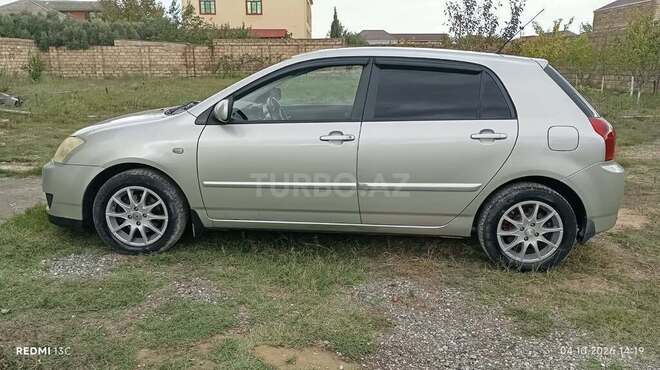 Toyota Corolla 2005, 295,568 km - 1.4 l - Bakı