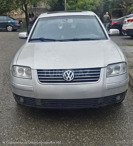 Volkswagen Passat 2003, 456,000 km - 1.8 л - Sumqayıt
