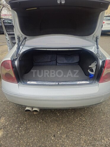 Volkswagen Passat 2003, 456,000 km - 1.8 л - Sumqayıt