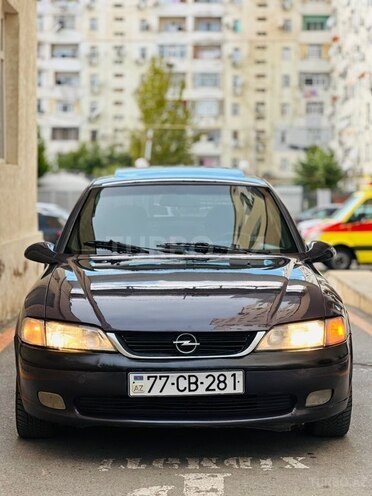 Opel Vectra 1996, 245,000 km - 1.8 l - Sumqayıt