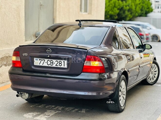 Opel Vectra 1996, 245,000 km - 1.8 l - Sumqayıt