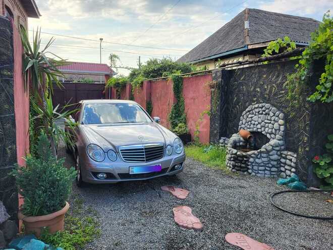 Mercedes E 200 2007, 286,000 km - 1.8 л - Gəncə