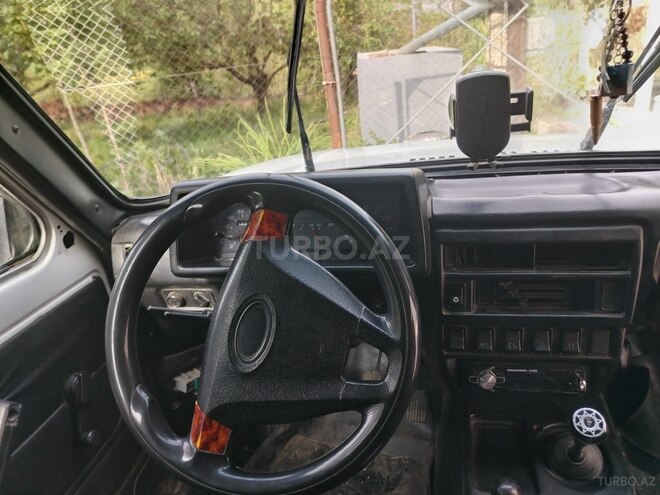 LADA (VAZ) Niva 2002, 198,255 km - 1.7 l - 