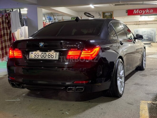BMW 750 2011, 220,000 km - 4.4 л - Bakı