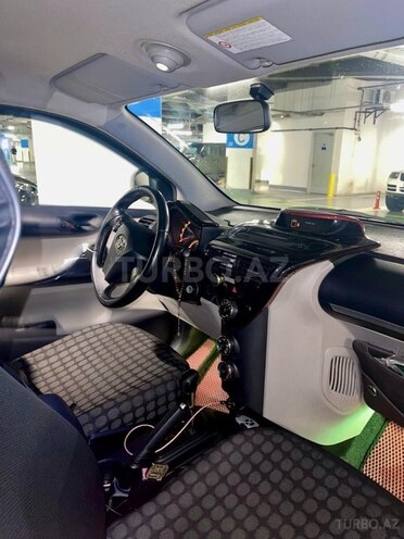 Toyota IQ 2011, 335,000 km - 1.0 l - Bakı