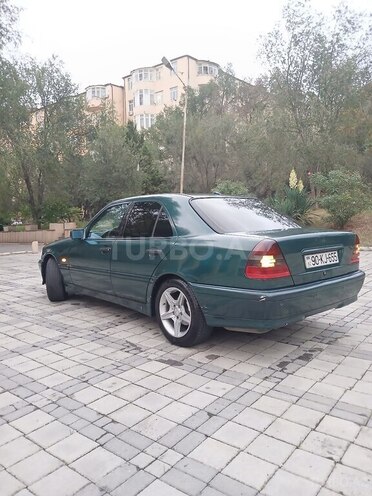 Mercedes C 240 1999, 359,488 km - 2.4 l - Xırdalan