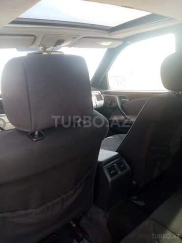 Mercedes E 200 1998, 300,000 km - 2.0 l - Bakı
