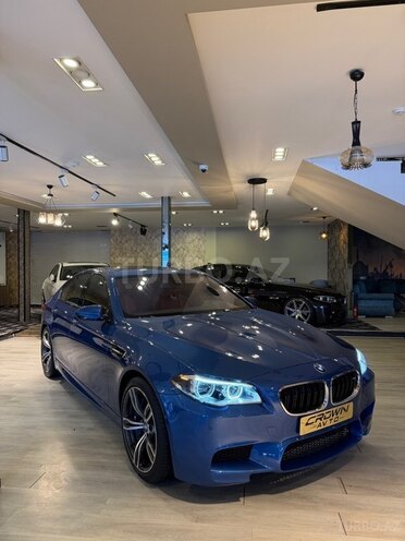 BMW M5 2012, 120,000 km - 4.4 l - Bakı