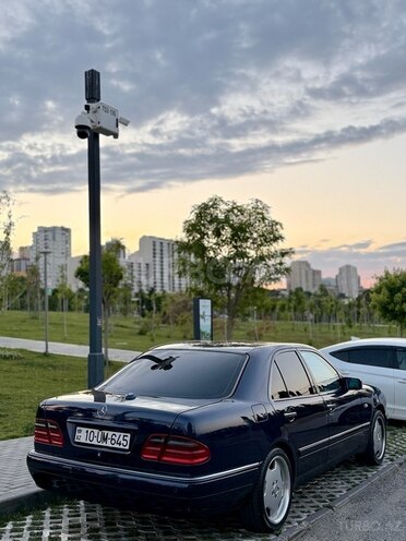 Mercedes E 230 1996, 420,000 km - 2.3 л - Bakı