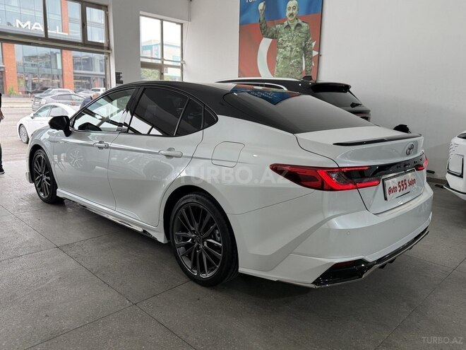 Toyota Camry 2025, 2,900 km - 2.0 л - Bakı