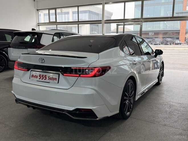Toyota Camry 2025, 2,900 km - 2.0 л - Bakı