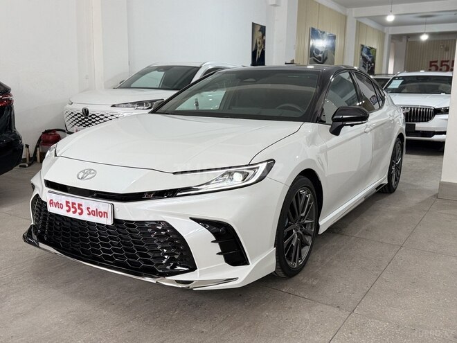 Toyota Camry 2025, 2,900 km - 2.0 л - Bakı