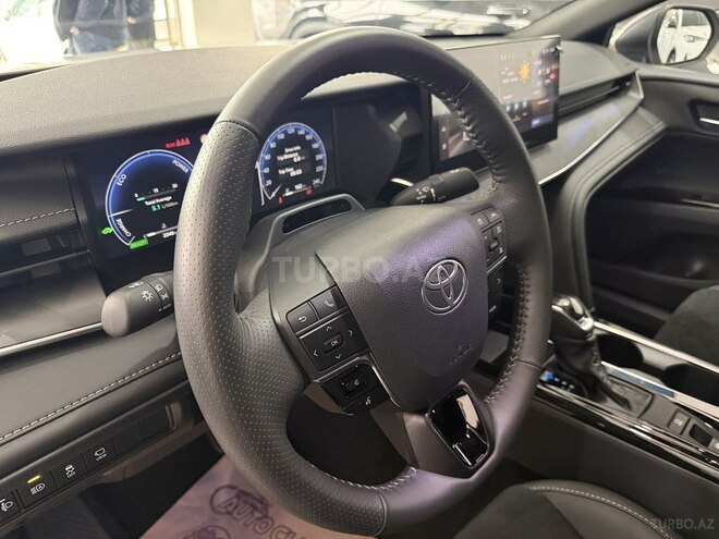 Toyota Camry 2025, 2,900 km - 2.0 л - Bakı