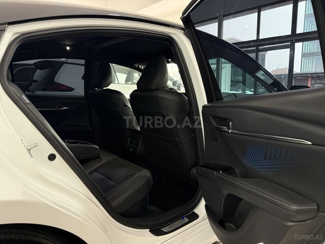 Toyota Camry 2025, 2,900 km - 2.0 л - Bakı