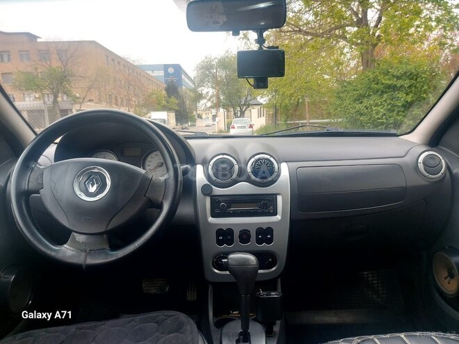 Renault Logan 2017, 222,560 km - 1.6 l - Bakı