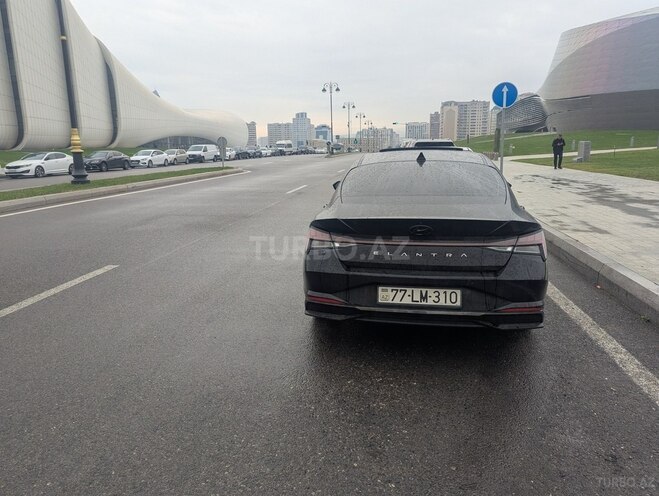 Hyundai Elantra 2021, 69,400 km - 1.6 l - Bakı