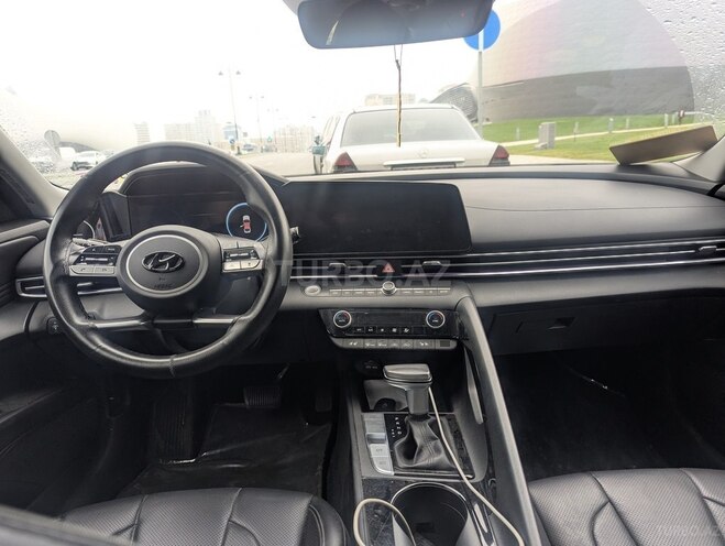 Hyundai Elantra 2021, 69,400 km - 1.6 l - Bakı