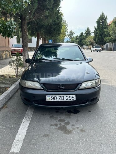 Opel Vectra 1996, 530,000 km - 1.6 l - Gəncə