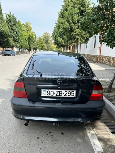 Opel Vectra 1996, 530,000 km - 1.6 l - Gəncə