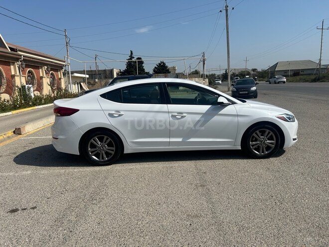 Hyundai Elantra 2017, 94,000 km - 2.0 l - Bakı