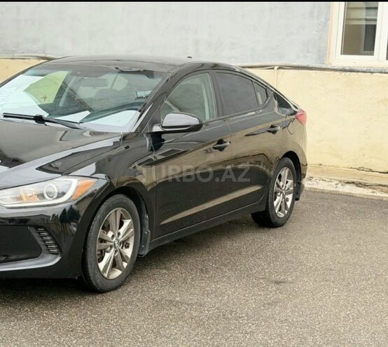 Hyundai Elantra 2018, 175,000 km - 2.0 l - Bakı