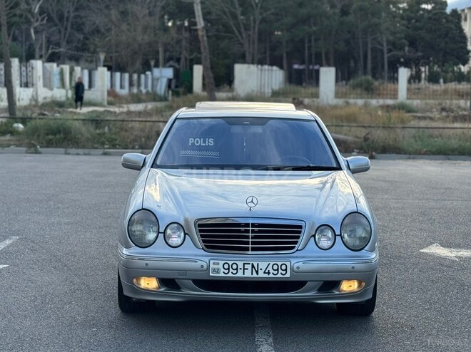 Mercedes E 240 2000, 320,000 km - 2.4 л - Sumqayıt
