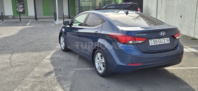 Hyundai Elantra 2015, 201,168 km - 1.8 l - Bakı
