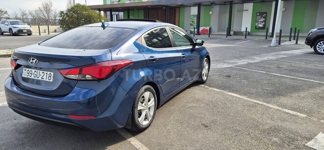 Hyundai Elantra 2015, 201,168 km - 1.8 l - Bakı