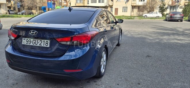 Hyundai Elantra 2015, 201,168 km - 1.8 l - Bakı
