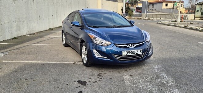 Hyundai Elantra 2015, 201,168 km - 1.8 l - Bakı