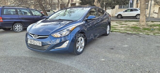 Hyundai Elantra 2015, 201,168 km - 1.8 l - Bakı