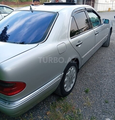 Mercedes E 220 1996, 840,000 km - 2.2 l - Cəlilabad