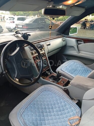 Mercedes E 220 1996, 840,000 km - 2.2 l - Cəlilabad
