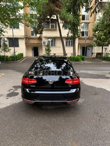 Volkswagen Passat 2017, 177,000 km - 1.8 l - Bakı