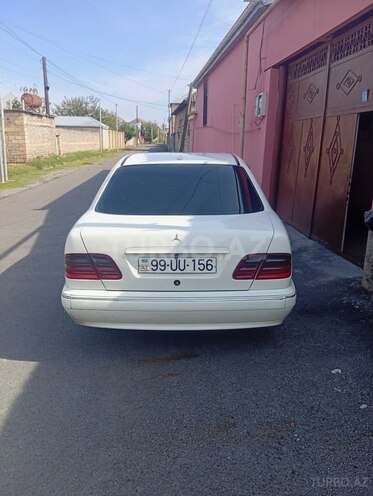 Mercedes E 220 2001, 555,555 km - 2.2 l - Bakı