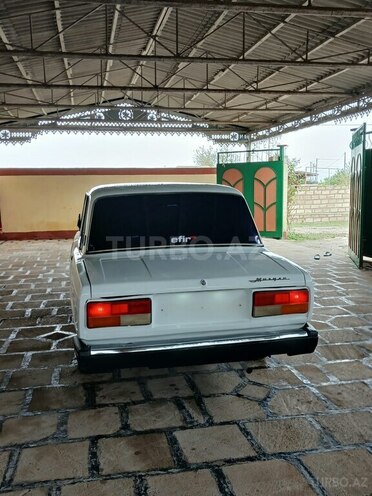 LADA (VAZ) 2107 2010, 52,000 km - 1.6 l - Salyan