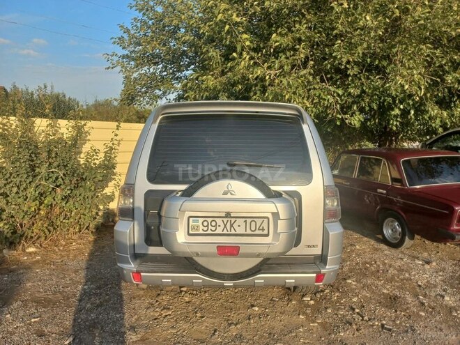 Mitsubishi Pajero 2007, 303,983 km - 3.0 л - Bakı