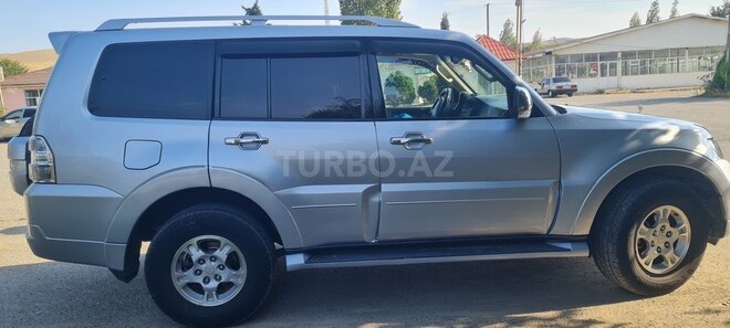 Mitsubishi Pajero 2007, 303,983 km - 3.0 л - Bakı