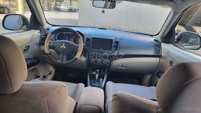Mitsubishi Outlander 2008, 258,000 km - 2.4 л - Bakı
