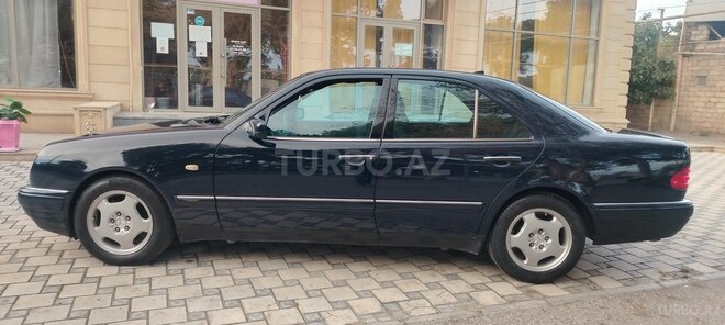 Mercedes E 240 1998, 328,710 km - 2.4 л - Bakı