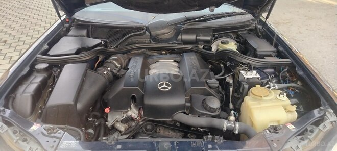 Mercedes E 240 1998, 328,710 km - 2.4 л - Bakı